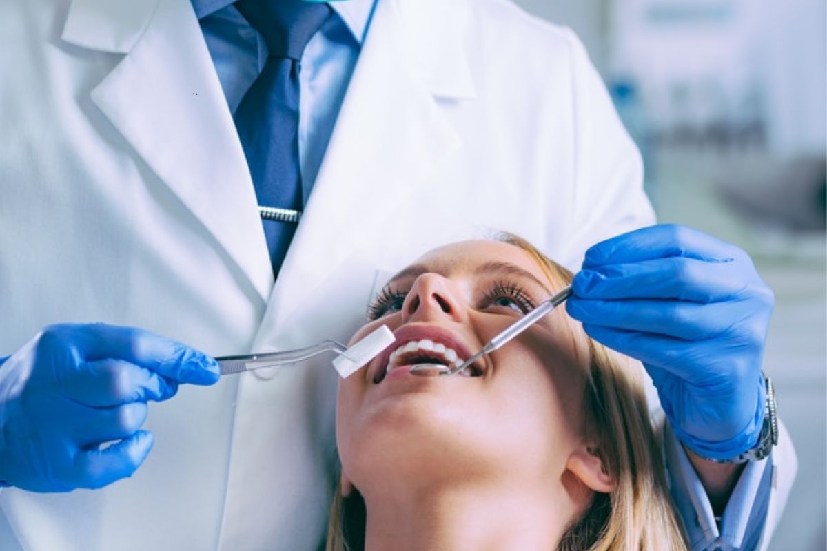 Cosmetic dentist in Oceanside